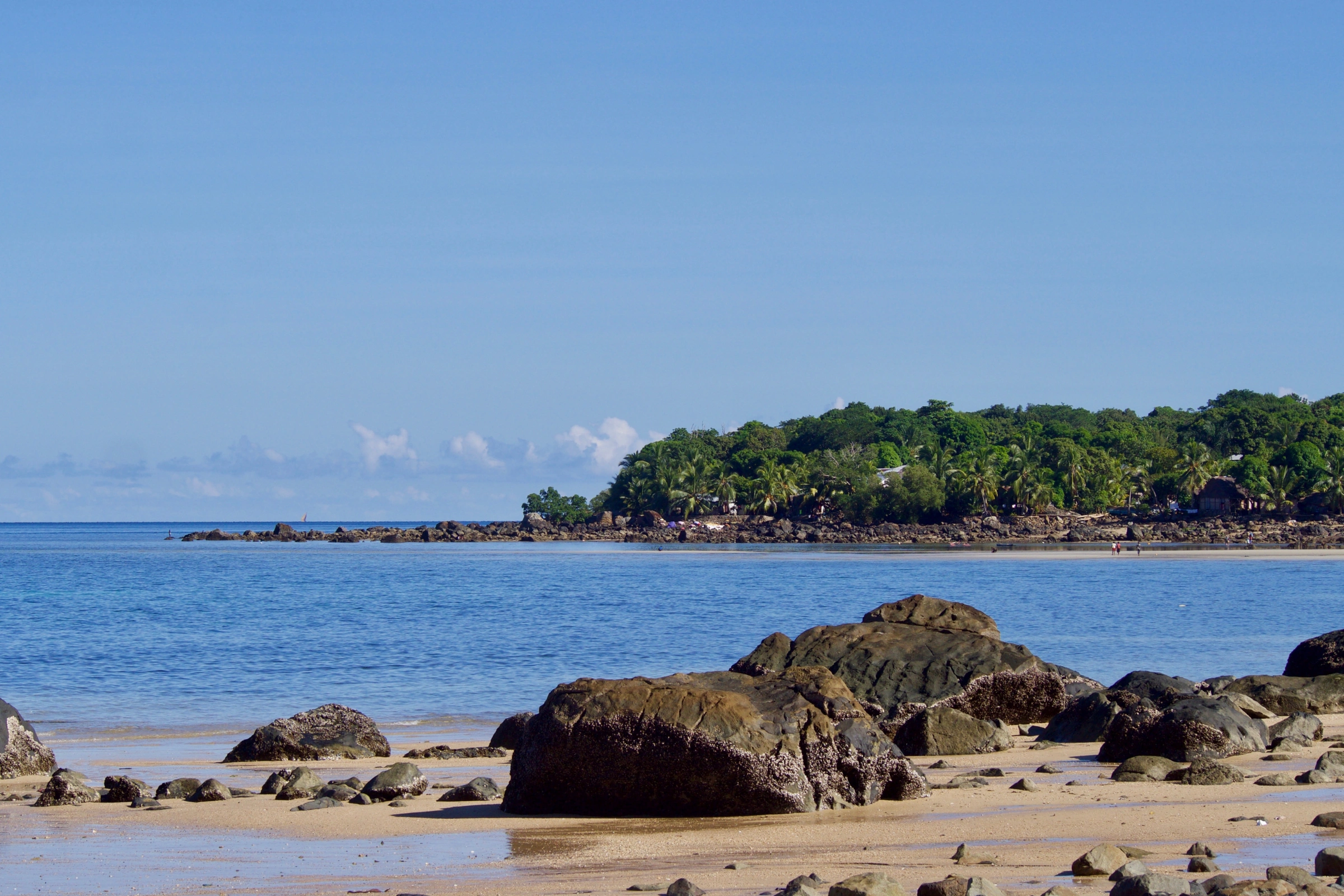 Komba_Island[1].webp